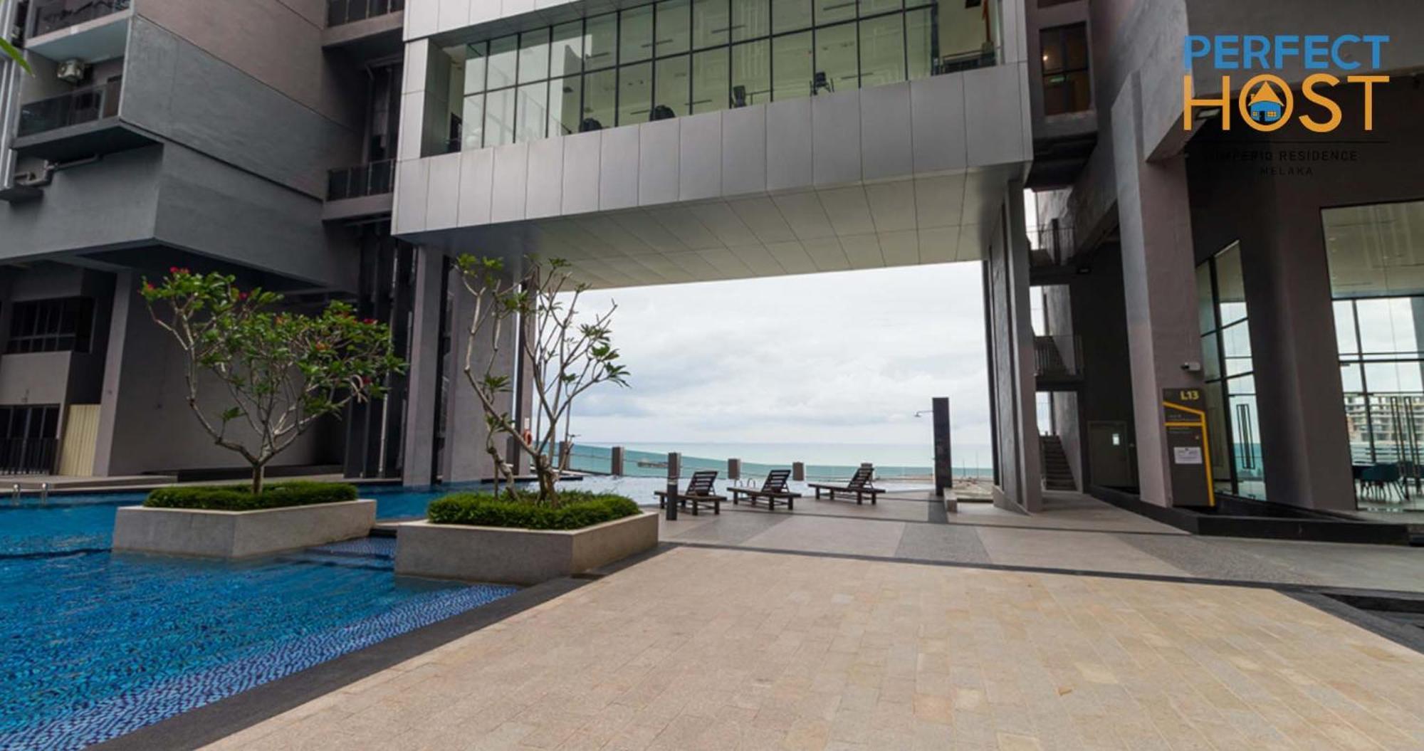Imperio Residence Seafront By Perfect Host Malakka Dış mekan fotoğraf